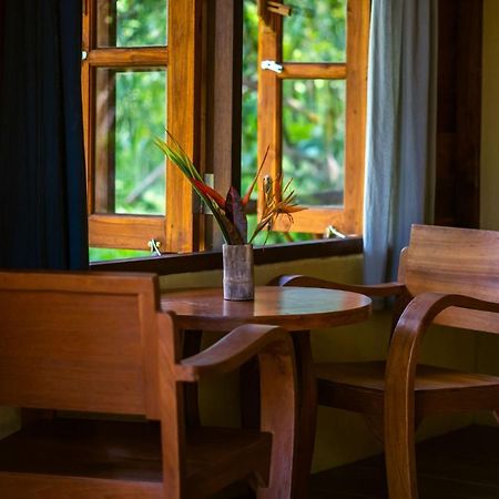 Monkey Mansion - Jungalows & Tours Khao Sok National Park Ngoại thất bức ảnh
